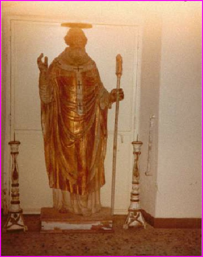 Picture of mythical statue with halo effect