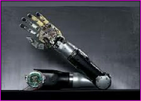 Picture of disembodied android arm with hand